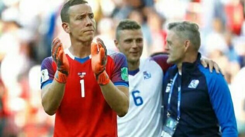 冰岛足球队都是业余球员？驻华大使亲自辟谣：23人全部是职业球员