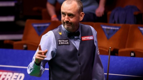 世锦赛金左手大放异彩，威廉姆斯连赢五局轻取新星克雷吉