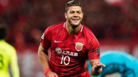 从我的搜索来看，你提到的那场根列治亚（Arka Gdynia）vs比托维亚的比赛，我没能找到对应2026年某一轮次的联赛正式对决。