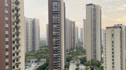 风暴对火花比分预测：重建阵痛撞上争冠野心，谁能赢下这场新赛季关键战？