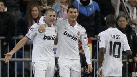 皇马主场连扳两球惊险逼平瓦伦西亚，争冠希望几近破灭