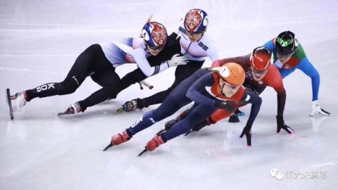 无耻的炫耀！韩国球员踢档毁容事件再揭秘：马尔蒂尼血债背后，足球之耻何时休