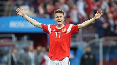 萨拉赫缺阵埃及仍4-0血洗沙特